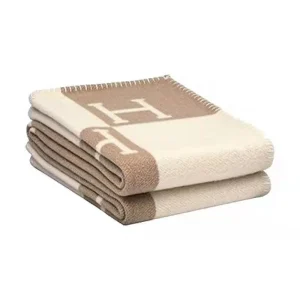 Winter Fleece Single Air Conditioning Blanket Sofa
